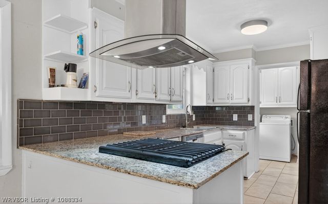 215 N 57th Street, Fort Smith, AR 72903