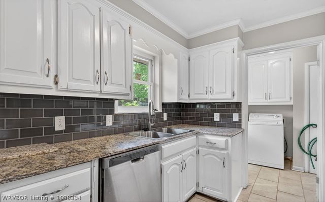 215 N 57th Street, Fort Smith, AR 72903