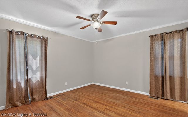 215 N 57th Street, Fort Smith, AR 72903