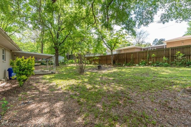 215 N 57th Street, Fort Smith, AR 72903