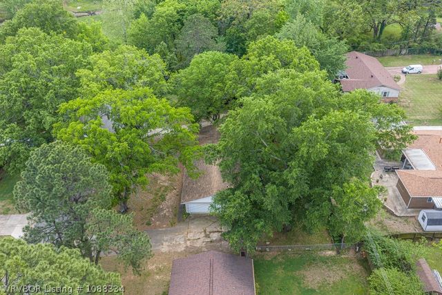 215 N 57th Street, Fort Smith, AR 72903