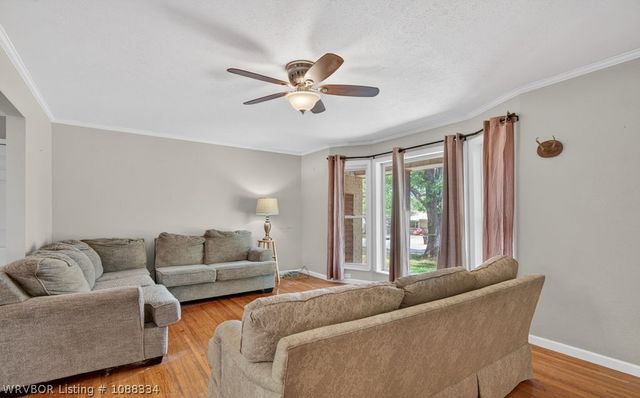 215 N 57th Street, Fort Smith, AR 72903