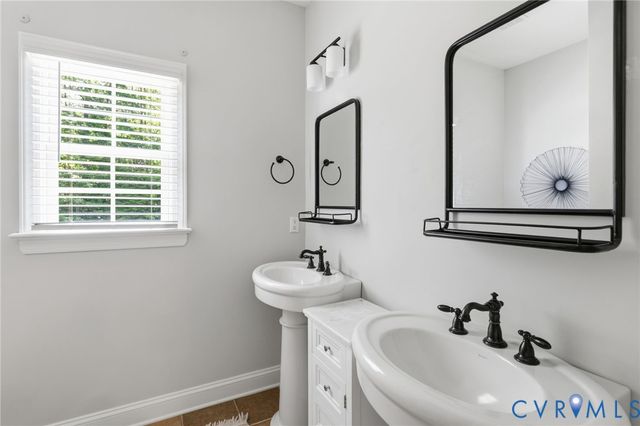20209 Pony Farm Rd, Maidens, VA 23102