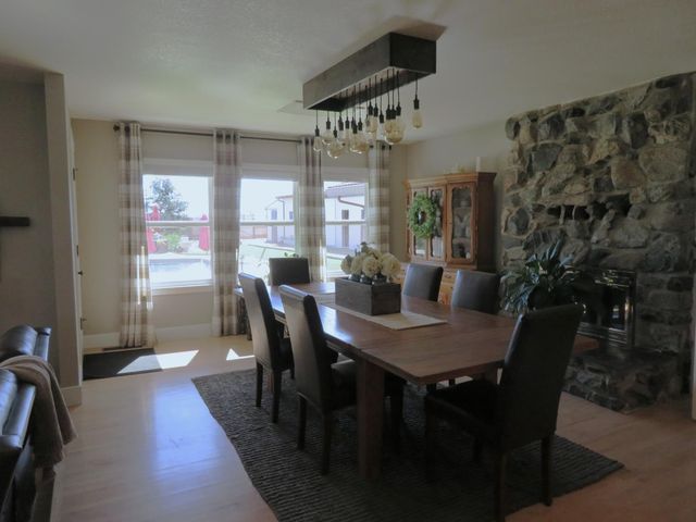 4900 Pleasant Valley Rd, Oakdale, CA 95361