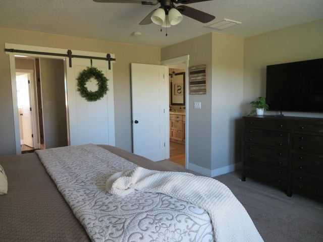 4900 Pleasant Valley Rd, Oakdale, CA 95361