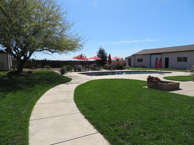 4900 Pleasant Valley Rd, Oakdale, CA 95361