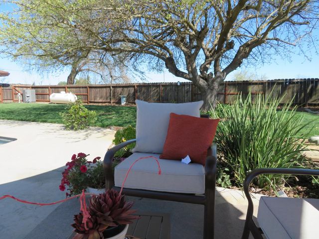 4900 Pleasant Valley Rd, Oakdale, CA 95361