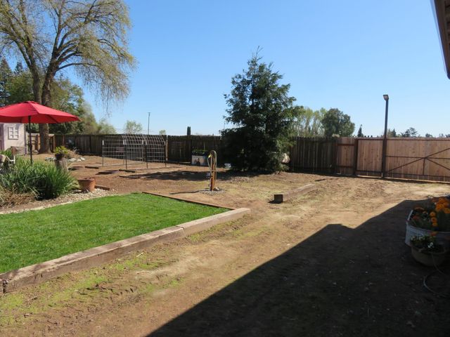 4900 Pleasant Valley Rd, Oakdale, CA 95361