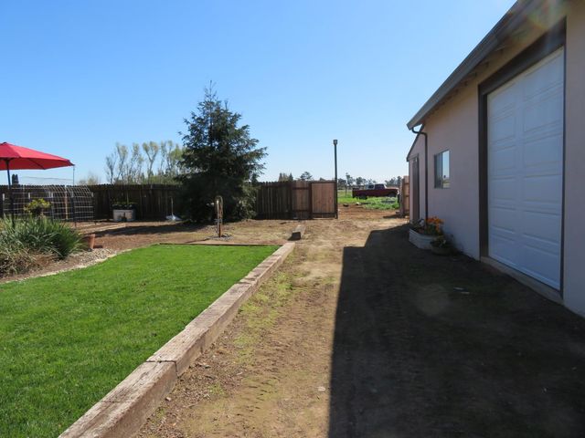 4900 Pleasant Valley Rd, Oakdale, CA 95361