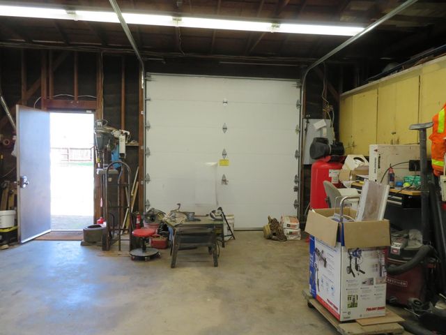 4900 Pleasant Valley Rd, Oakdale, CA 95361