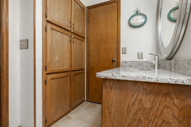 6801 Rochelle Lane, Amarillo, TX 79109