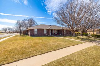 6801 Rochelle Lane, Amarillo, TX 79109