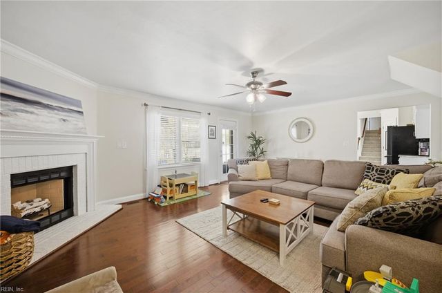 420 Las Gaviotas BLVD, Chesapeake, VA 23322