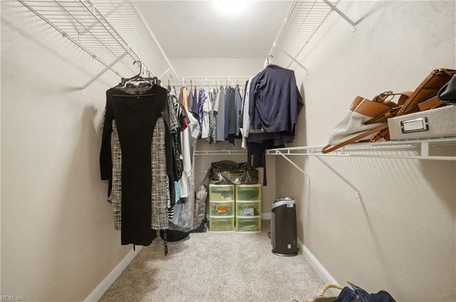 420 Las Gaviotas BLVD, Chesapeake, VA 23322