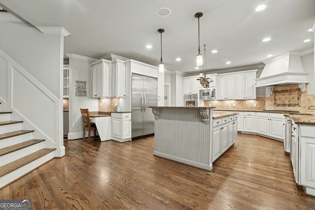 3484 Hidden Shoals Road, Buford, GA 30519