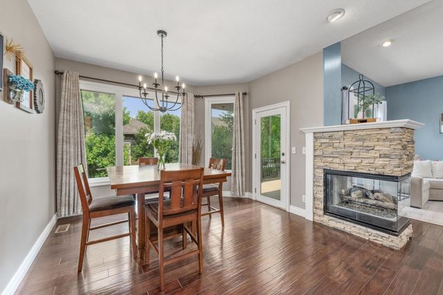 2825 N Spring Meadow Ct, Wichita, KS 67205