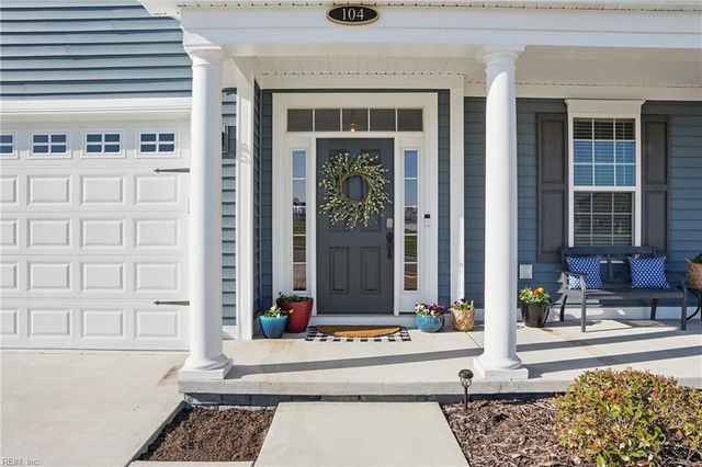 104 Prairie GLN, Moyock, NC 27958