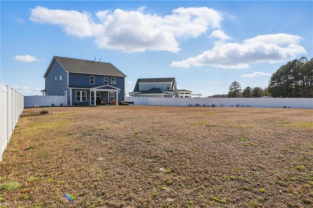 104 Prairie GLN, Moyock, NC 27958