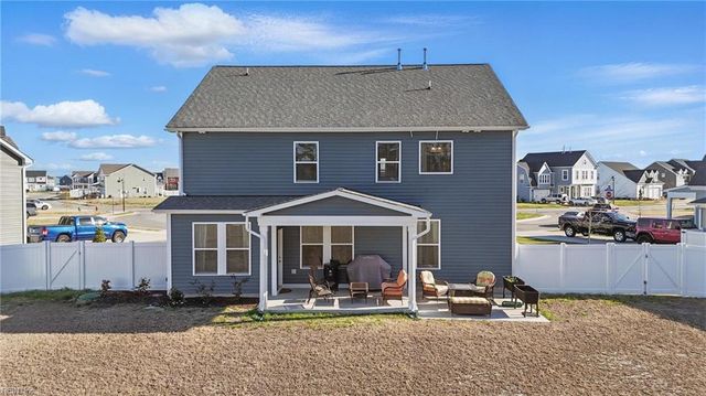 104 Prairie GLN, Moyock, NC 27958