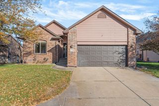 3458 N Sandplum Ct, Wichita, KS 67205