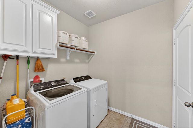 2931 Trail Lake Drive, Grand Prairie, TX 75054