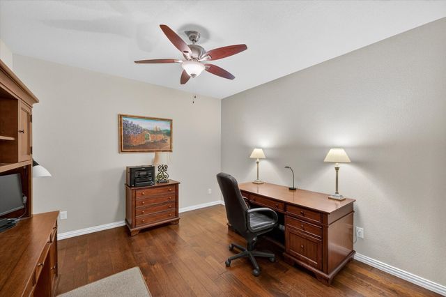 2931 Trail Lake Drive, Grand Prairie, TX 75054