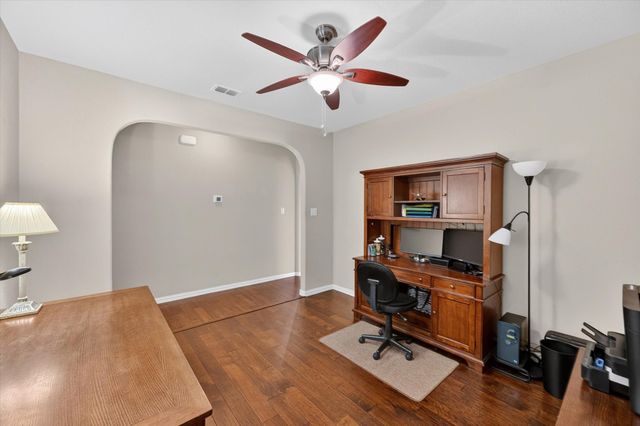 2931 Trail Lake Drive, Grand Prairie, TX 75054