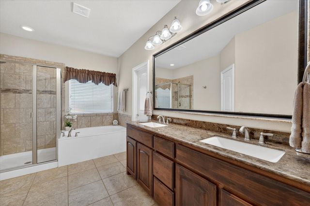 2931 Trail Lake Drive, Grand Prairie, TX 75054