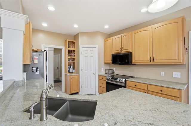 472 Timber Walk Court, Clearcreek Twp, OH 45066