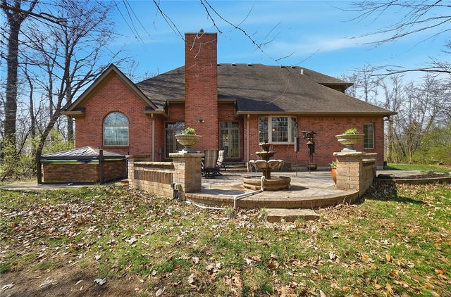 472 Timber Walk Court, Clearcreek Twp, OH 45066