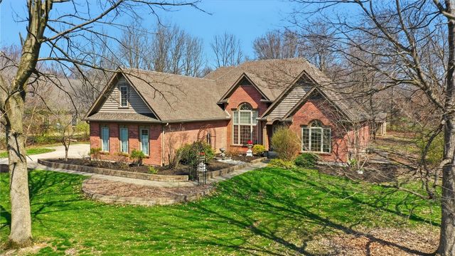 472 Timber Walk Court, Clearcreek Twp, OH 45066