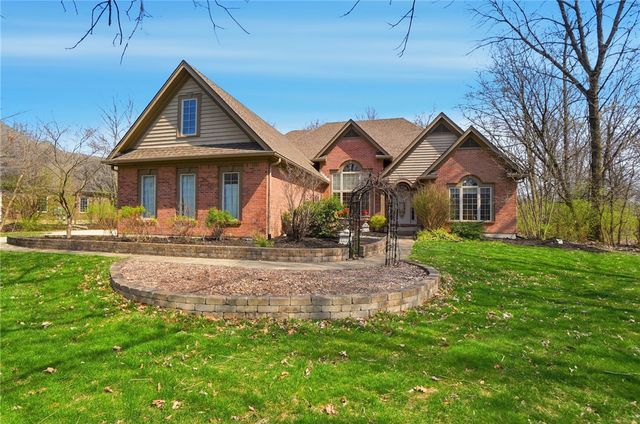 472 Timber Walk Court, Clearcreek Twp, OH 45066