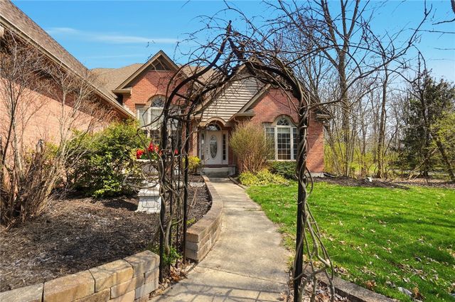 472 Timber Walk Court, Clearcreek Twp, OH 45066