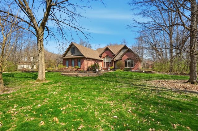 472 Timber Walk Court, Clearcreek Twp, OH 45066