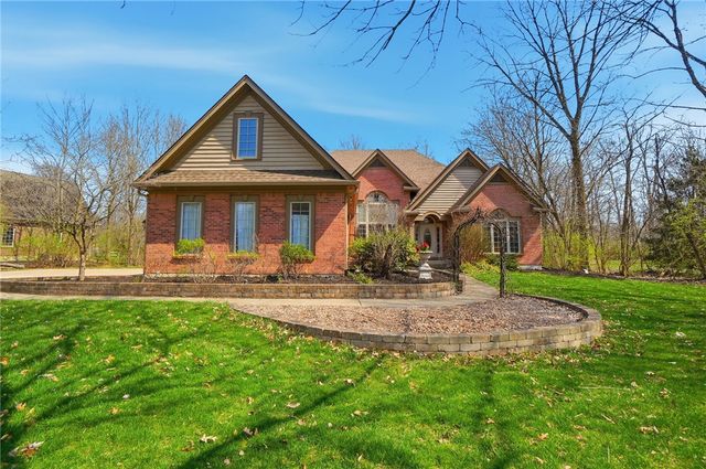 472 Timber Walk Court, Clearcreek Twp, OH 45066