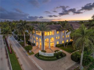 11401 NW 89th St 208, Doral, FL 33178