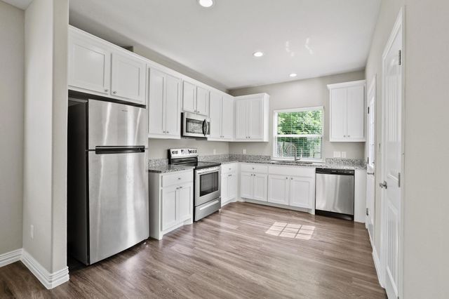 514 W Hull Street, Denison, TX 75020