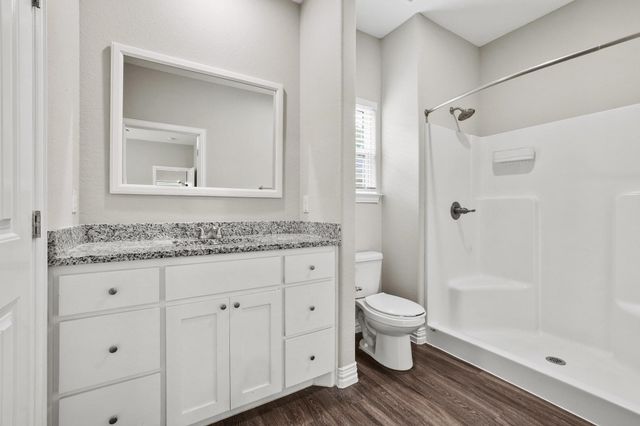 514 W Hull Street, Denison, TX 75020