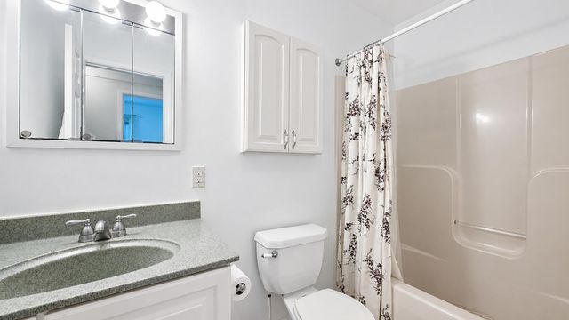 413 Argyle Court, Milan, MI 48160