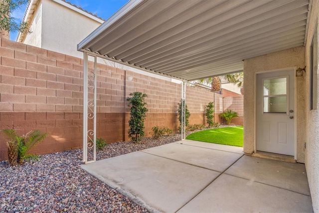 10405 Nutt Creek Avenue, Las Vegas, NV 89129