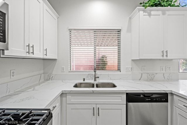 10405 Nutt Creek Avenue, Las Vegas, NV 89129