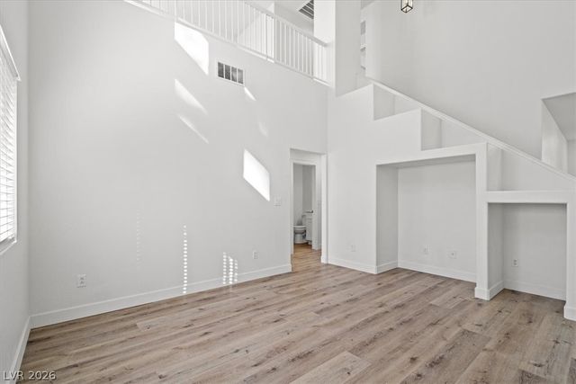 10405 Nutt Creek Avenue, Las Vegas, NV 89129