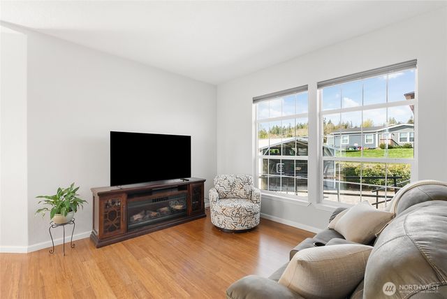 5511 Hillvue Road, Blaine, WA 98230