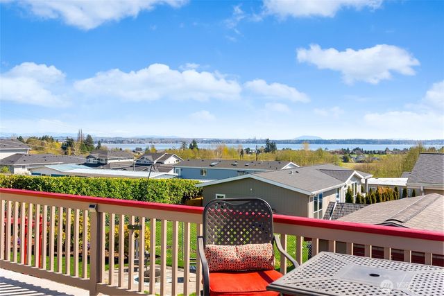 5511 Hillvue Road, Blaine, WA 98230