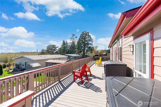 5511 Hillvue Road, Blaine, WA 98230