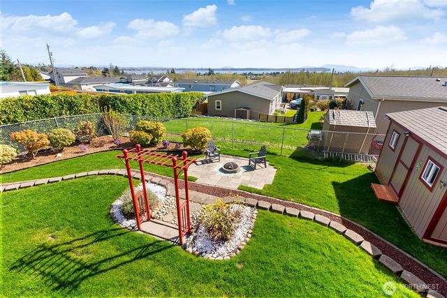 5511 Hillvue Road, Blaine, WA 98230