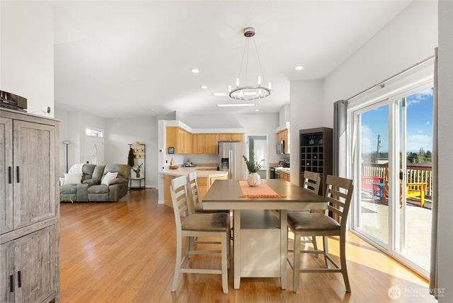 5511 Hillvue Road, Blaine, WA 98230