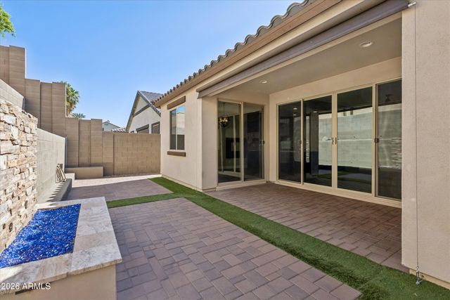16212 S 8TH Street, Phoenix, AZ 85048