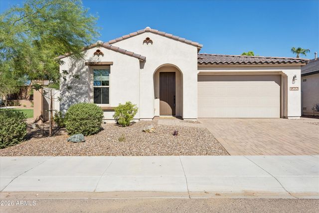 16212 S 8TH Street, Phoenix, AZ 85048