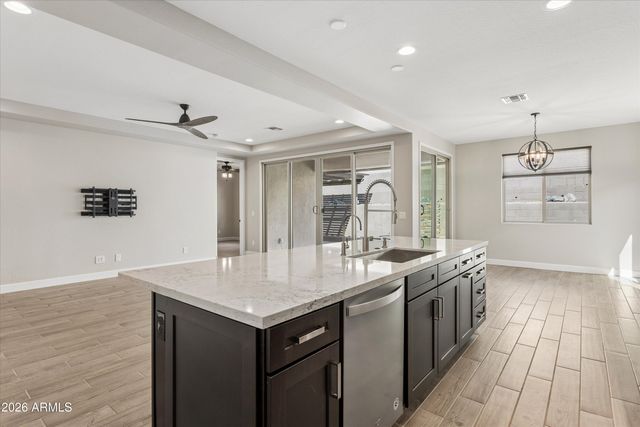 16212 S 8TH Street, Phoenix, AZ 85048